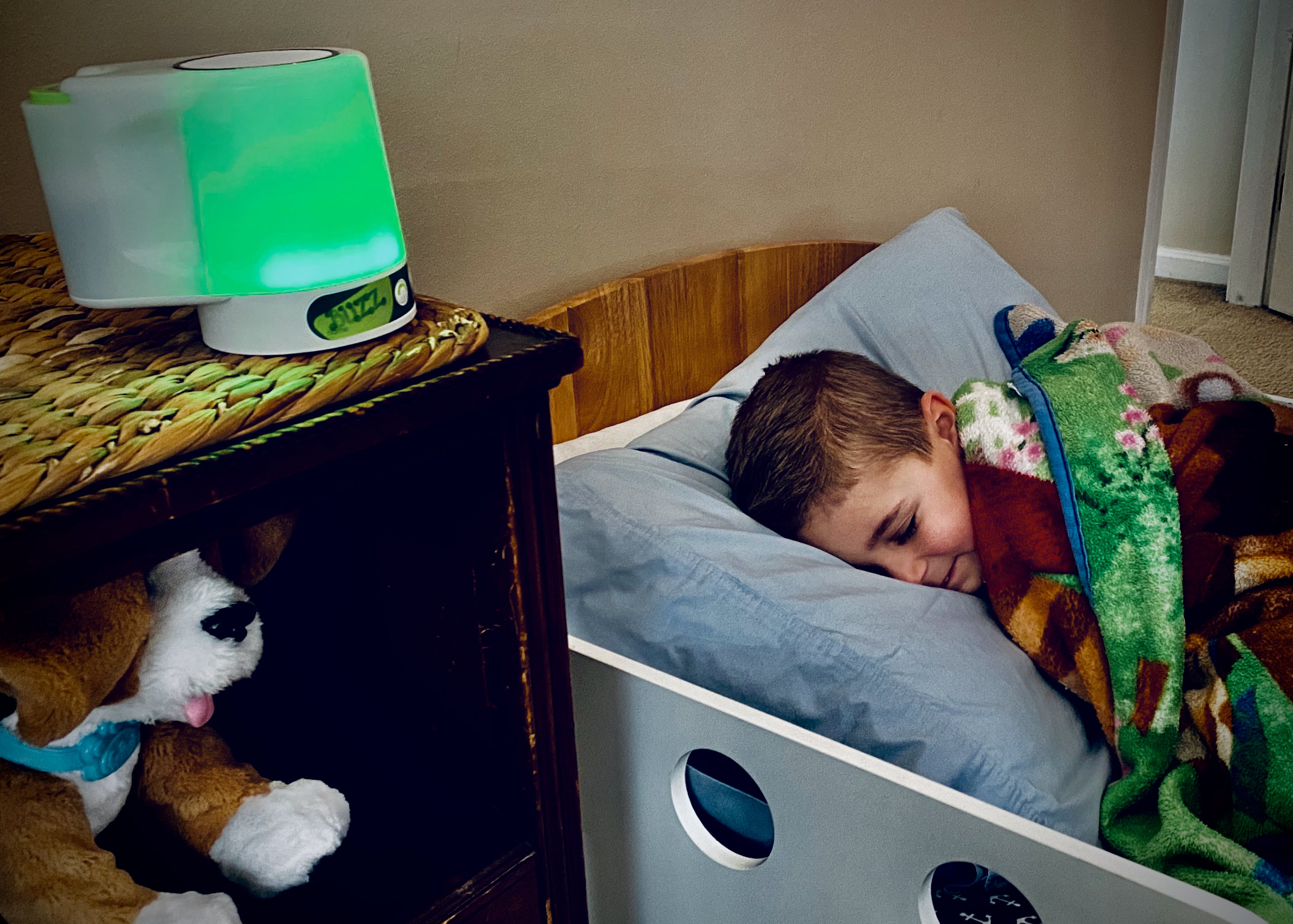 Use Goodtimer to motivate your kids to go to sleep at bedtime and stay in bed all night.